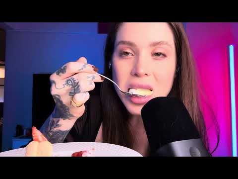 ASMR MUKBANG 🍰🎂🍫