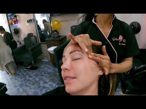 Masaje indio de cabeza y cara con aceite caliente 🇮🇳 *ASMR extremadamente relajante* 💆🏻‍♀️