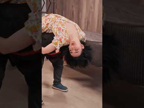 Wow! Extreme back chiropractic with cracks and stretchs for Maria #chiropractic