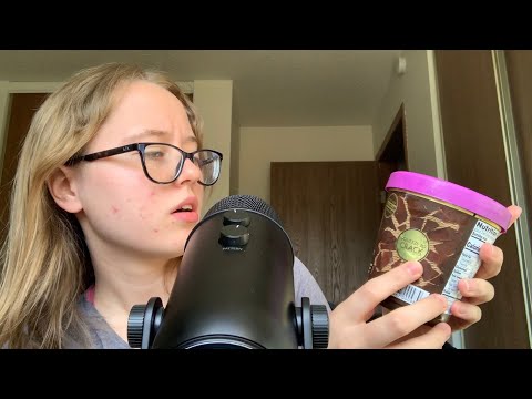 Magnum Ice Cream ASMR 🍨 (Eating & Crunchy Sounds)