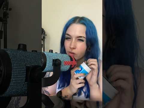 minty fresh 😮‍💨 #asmr #asmrgumchewing #asmrchewing #shorts