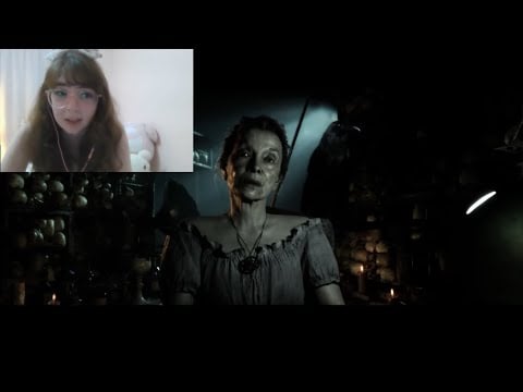 idiot girl plays a scary game !!!!
