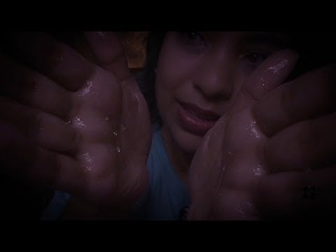 ASMR Tratamento com óleos e massagem craniana depois de um dia estressante (foco em oil sounds)🌿🌙
