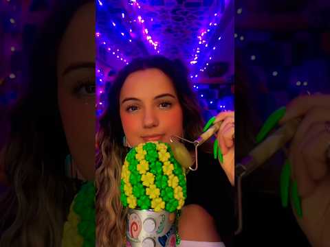 Slow ASMR roller sounds on the 🍀 mic! Did you like regular nail sounds or the roller better? #asmr