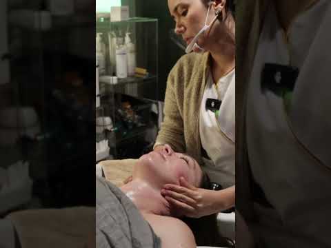 Relajante masaje facial en un #spa de #Caracas - #Venezuela #relaxing #short