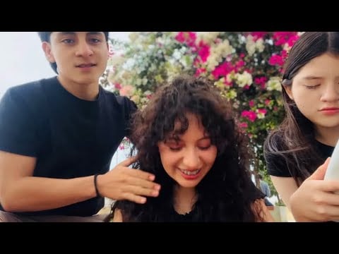 asmr/desconocidos me hacen un masaje caótico 