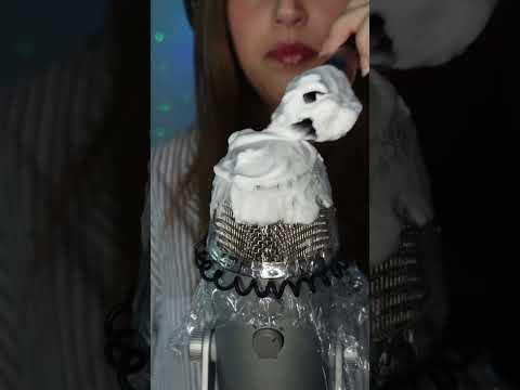 Schaum auf dem Mic  #asmr #relax #visualtingle #satisfying