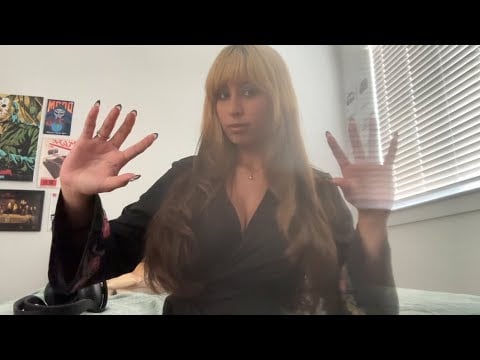 ASMR | aggressive random triggers 👀 (whispering & tapping) 