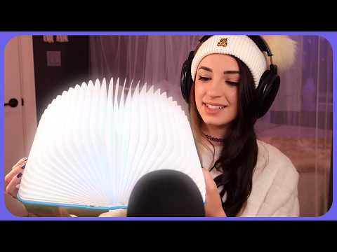 1.5 Minute ASMR | I adore this book light trigger