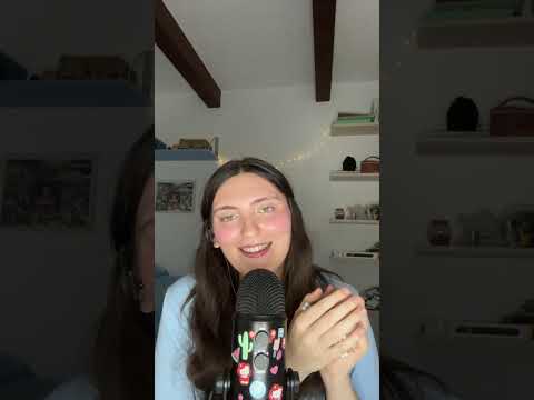 Ary Asmr sta trasmettendo dal vivo.