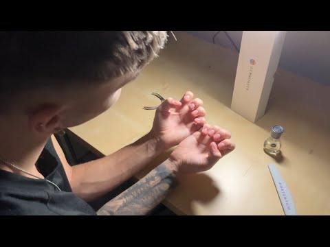 ASMR Haciéndome las uñas y hablándote lindo 💋