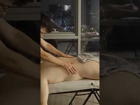 DEEP TISSUE MASSAGE THAT RELIEVES ALL BACK PAIN #satisfying #relaxing #asmr #shorts #massage