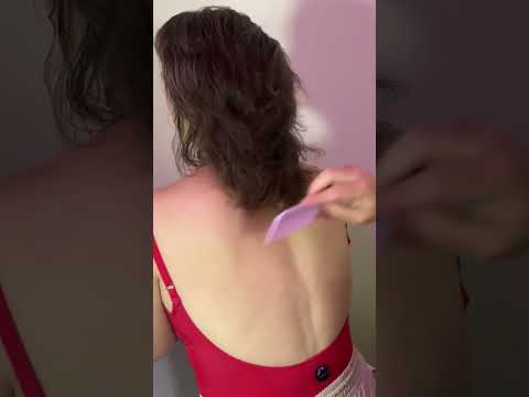 #hairbrushingasmr #realpersonasmr #asmrmassage #visualtingle #oddlysatisfying