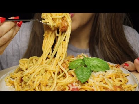 ASMR SPAGHETTI ARRABIATA SPICY PASTA MUKBANG no talking CREMA ASMR #asmr #mukbang #spaghetti #pasta