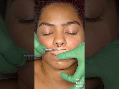 ASMR Dermaplaning