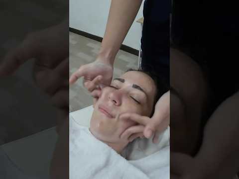 Me hice un increíble masaje facial tailandés 💆🏼‍♀️ #massage #asmr #masaje #thaimassage #short