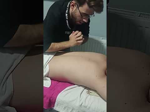 ASMR VERY RELAXING BACK MASSAGE TURKISH THERAPY #shorts  #asmr #massage #relaxing #satisfying #relax