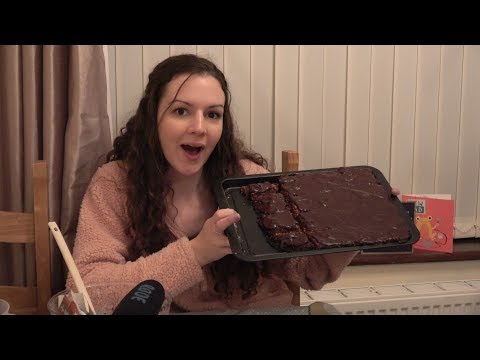 ASMR Baking - Mixing, tapping, crinkling