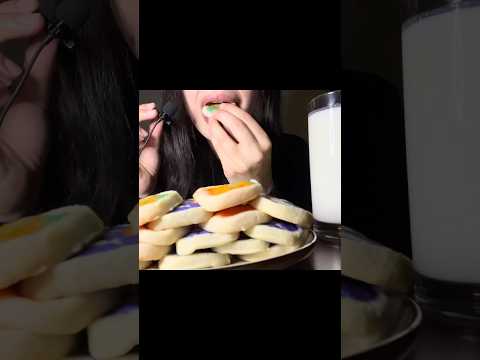 Halloween cookies! 🎃👻(full video on my channel)