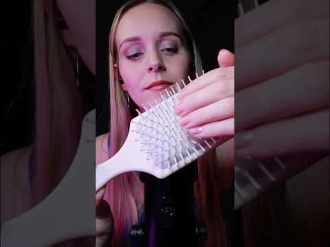 Will you let me brush yout hair? 👀 #asmrhair #asmrhairbrushing #asmrtoleplay #asmrhairsounds