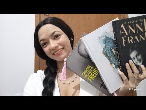 ASMR - LEITURA DE LIVROS 🤍 ( sons de papéis)