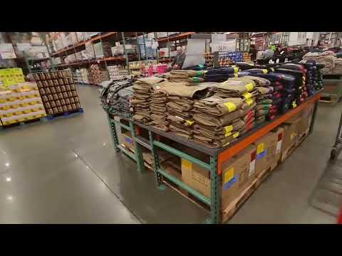 ASMR | Costco Walk-Through Before Christmas (Whispered Voiceover)