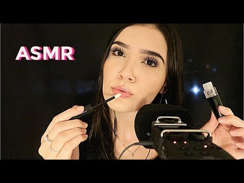 ASMR: UP CLOSE LIPGLOSS APPLICATION + KISSES (Aplicando Gloss perto do microfone) - Naiane