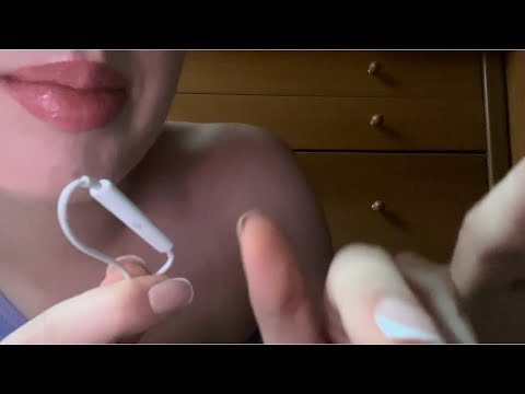 ASMR I Spanish Trigger Words w Hand Movements