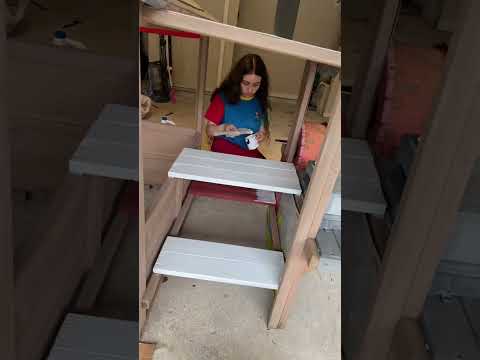 RENOVANDO UNA CASITA DE MADERA DE SEGUNDA MANO