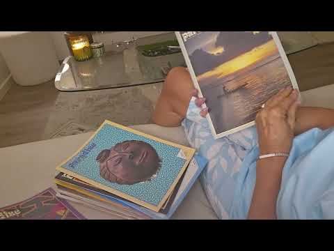 ASMR🛩In-flight Magazines from 1980-90's.  Soft Spoken Relaxing Page Turning. 