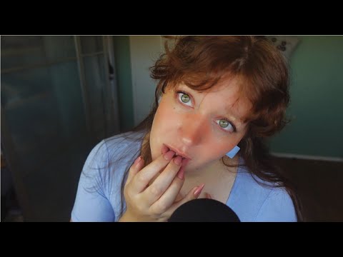 ASMR mouth sounds and teeth tapping ( no talking )