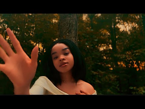 ASMR | A Touch of Fall 🍂 Light Touch & Hand Movements