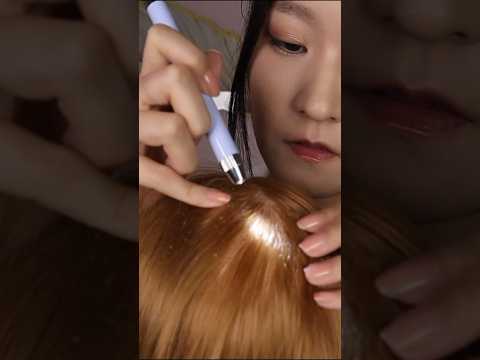 ASMR Scalp Check & Dandruff Removal #asmr #asmrtingles #satisfying #asmrscratching