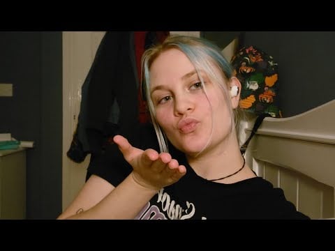 IM BACK BABY!! ASMR Mouth Sounds, Echo Mic + Kisses 