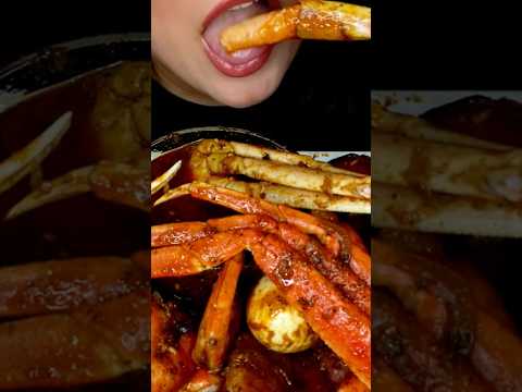 HUGE SPICY SEAFOOD BOIL #seafood #asmr #youtubecreators