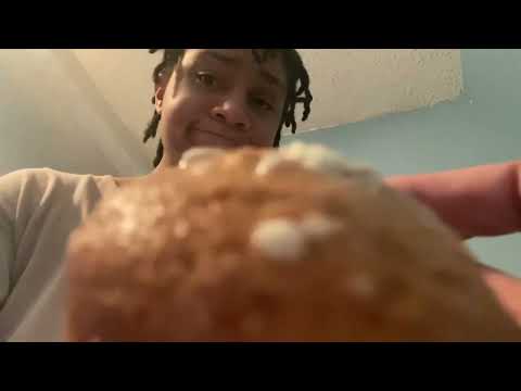 Vlog #17 - Christmas Talk, Muffins, and Good Vibes