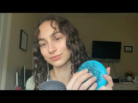 ASMR/ Hard bristle hairbrush & tapping!