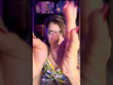 #relax #asmrrelaxation #tingles #asmr #asmrvideo