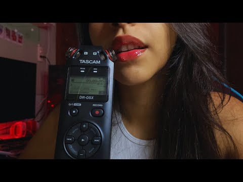 ASMR ☁ SUSSURRANDO palavras ARREPIANTES