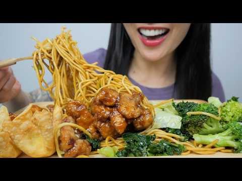 PANDA EXPRESS (ASMR EATING SOUNDS) LIGHT WHISPER | SAS-ASMR