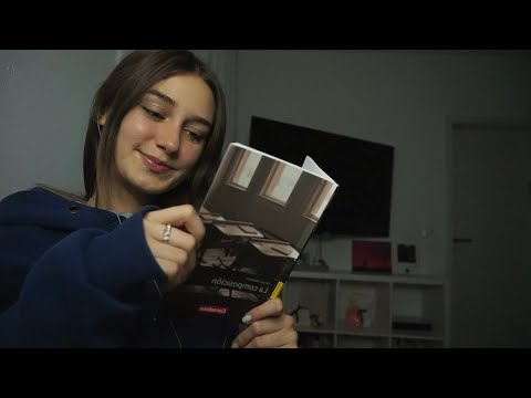 ASMR Reading in spanish (up close)