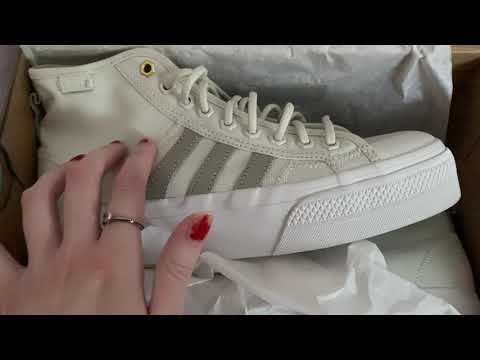 lofi asmr tapping/scratching on shoes