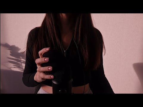 ASMR - FAST and AGGRESSIVE MIC COVER PUMPING, SWIRLING, Rubbing with ITA/ENG Soft Spoken 😍