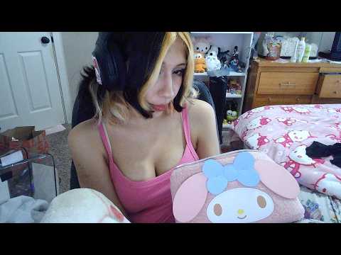 asmr for background noises ( rambling, going through my makeup bag)