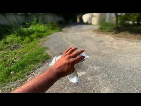 Hago ASMR con objetos que recojo en la calle 