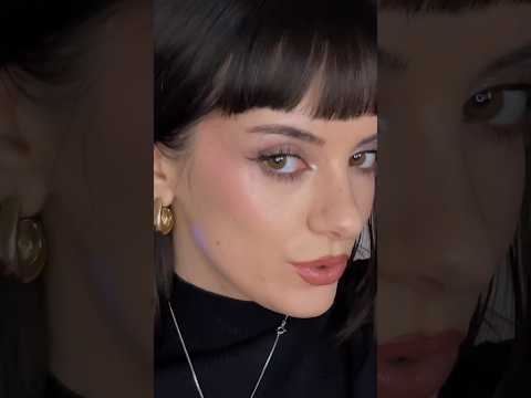 Un SPRAY pour un makeup GLOWY ? ✨ #asmrfrançais #asmrmakeup #crashtest