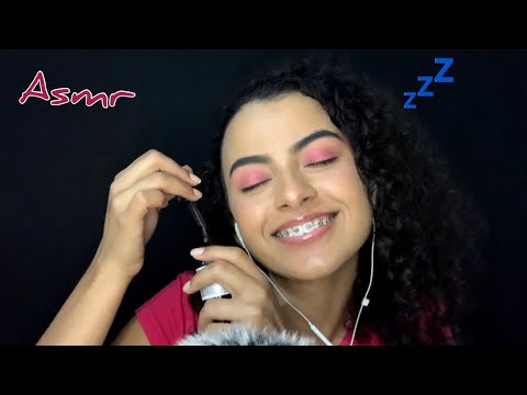 ASMR COM MEUS GATILHOS FAVORITOS (mastigação, gloss, sussurro, tapping, escovação, conta gotas…)