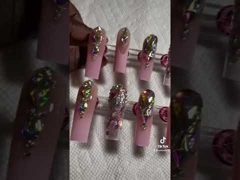 Prom press on nails