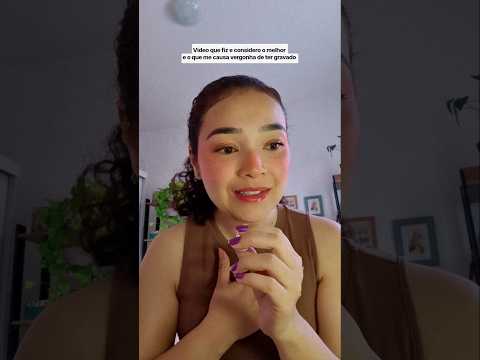 ASMR - Meus melhores vídeos e o que me causa vergonha (Q&A 🎂 do canal)