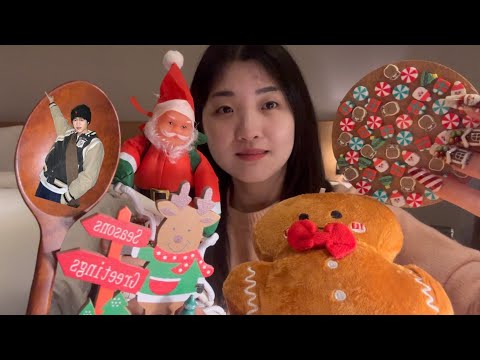 ASMR MERRY CHRISTMAS 🎄🎅🏻❣️ Tapping, Scratching triggers 🫶 Cozy night